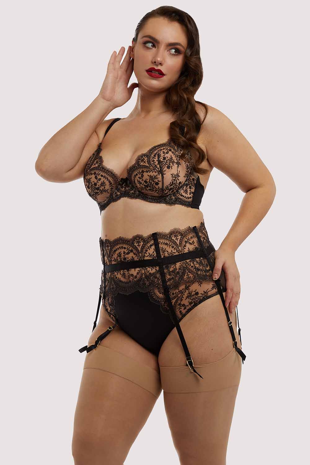 Severine Black Suspender Curve